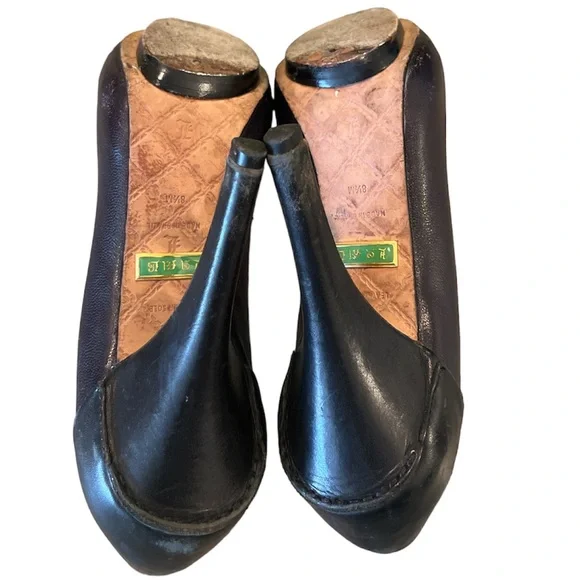 L.A.M.B. Heels - Picture 7 of 7